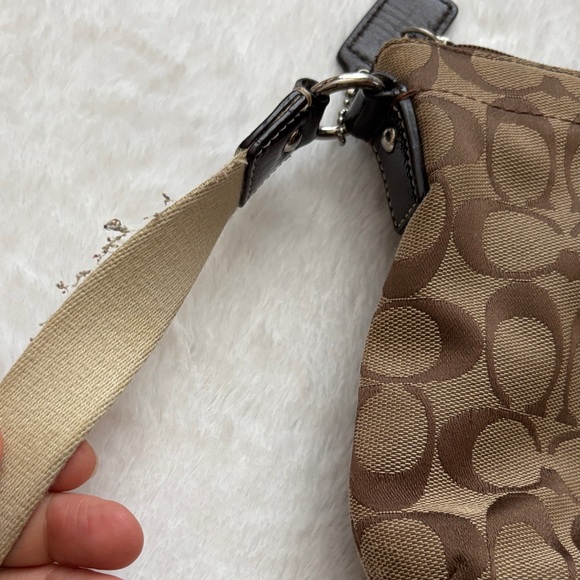 Coach Signature Tan Crossbody Bag - Picture 5 of 9